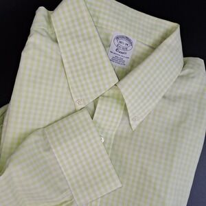 Brooks Brothers Shirt Mens Size 16.5 Cotton Checkered Button Down Formal Classic